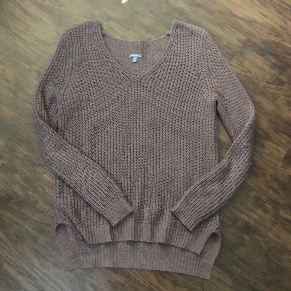 Dark Purple/Mauve V-neck Sweater